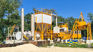 Centrale d'enrobage compacte ACE CAP40 de 40t/h fonctionnant au Myanmar