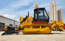 AD245 bulldozer sur chenilles