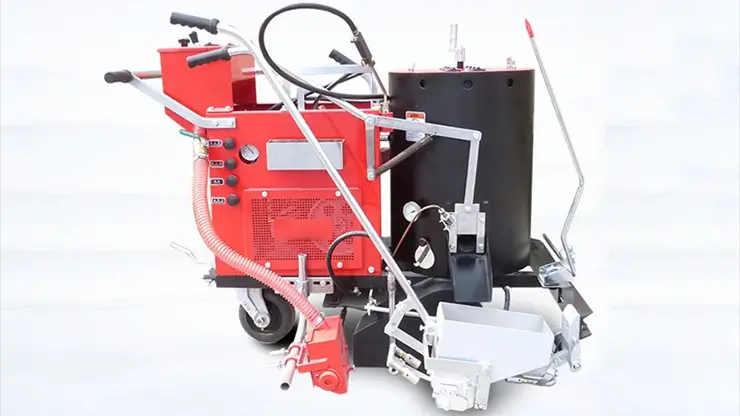 Machine de Marquage Routier Automotrice