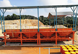 Système de pesée et dosage précis ACE pour agrégats, garantissant la production d'enrobés à chaud de haute qualité pour tous types de revêtements routiers
