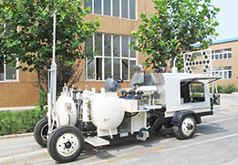 Machine de marquage routier à peinture froide