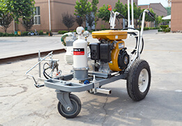 machine de marquage routier à poussée manuelle