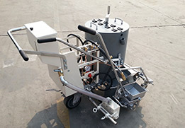 machine de marquage routier manuelle
