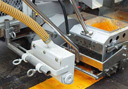 machine de marquage routier thermoplastique automotrice