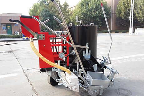Machine de Marquage Routier à Poussée Manuelle avec Thermoplastique par Égalisation