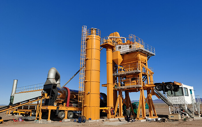 Centrale d'enrobage mobile ACE MAP160 de 160 t/h sur un chantier en Mongolie