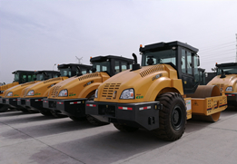 Compacteur monocylindre ACE avec transmission mécanique et vibration hydraulique haute performance