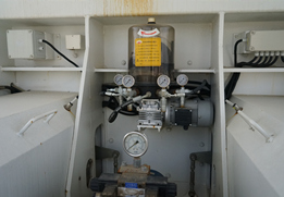 Structure stable du mélange WMM grâce à l'hydratation complète du ciment par vibration