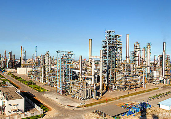 Complexe Pétrochimique de 5 Millions de Tonnes Par An