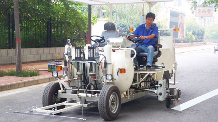 Devis pour Machine de Marquage Routier à Peinture Froide Sans Air de Type Conduite