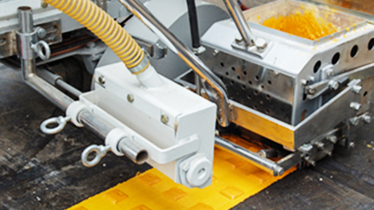 Machine de Marquage Routier Thermoplastique Convexe Automotrice en Gros