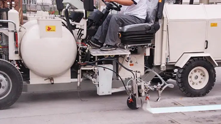Machine de Marquage Routier Thermoplastique Autoportée par Extrusion en Gros
