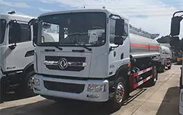 Le Bureau Ferroviaire Chinois Troisième commande un camion arroseur d'eau
