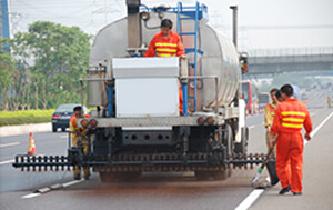 Camion Répandeur d'Asphalte fabricant chinois